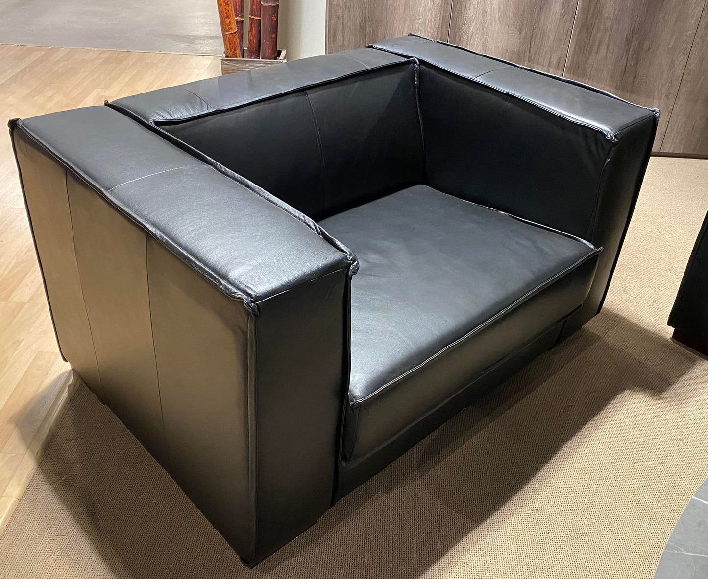 Leather sofa set deal LSMZ56599955BLK