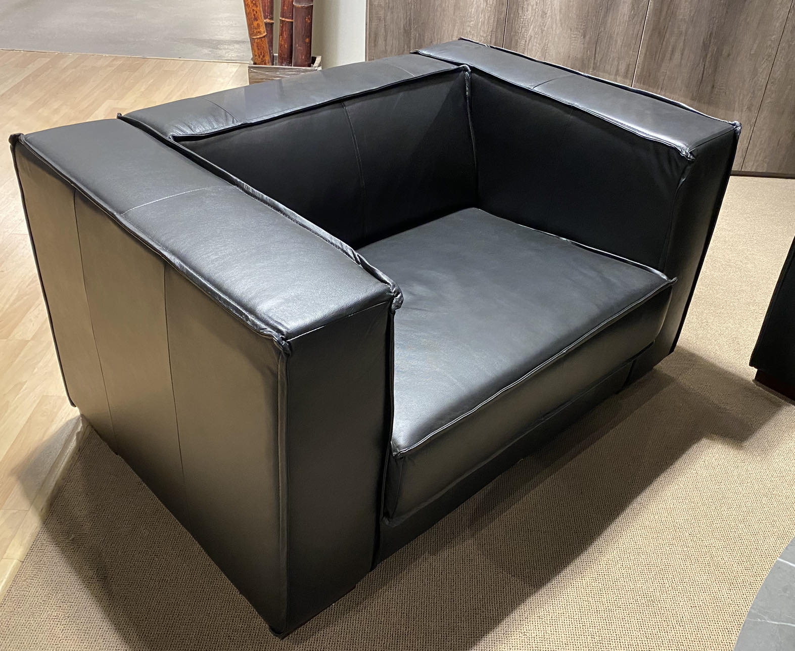 Leather sofa set deal LSMZ56599955BLK