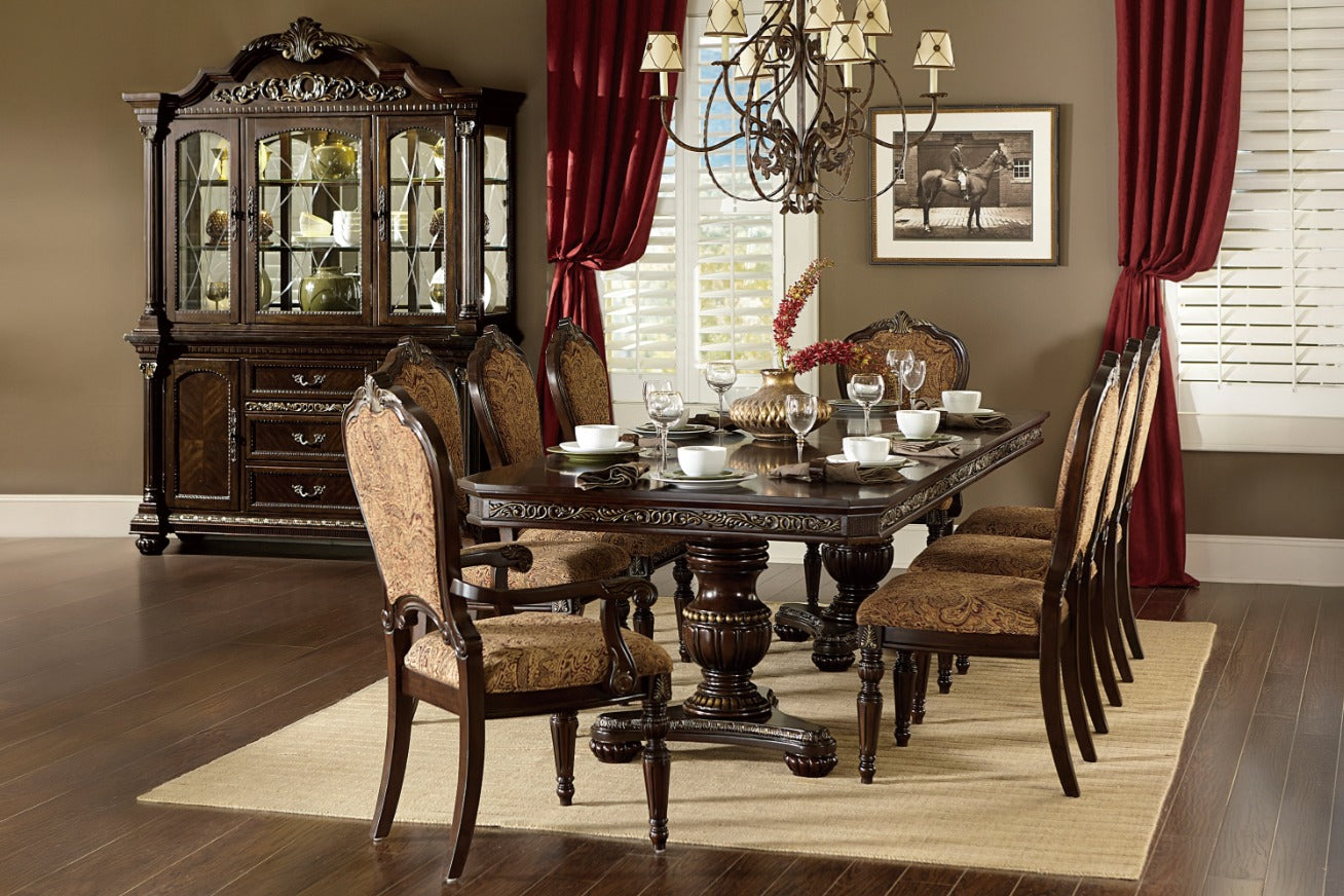 DNS  1808 California Large Dining Set